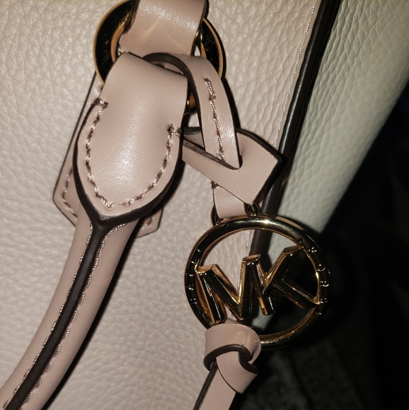 Michael Kors bag - Picture 6 of 6
